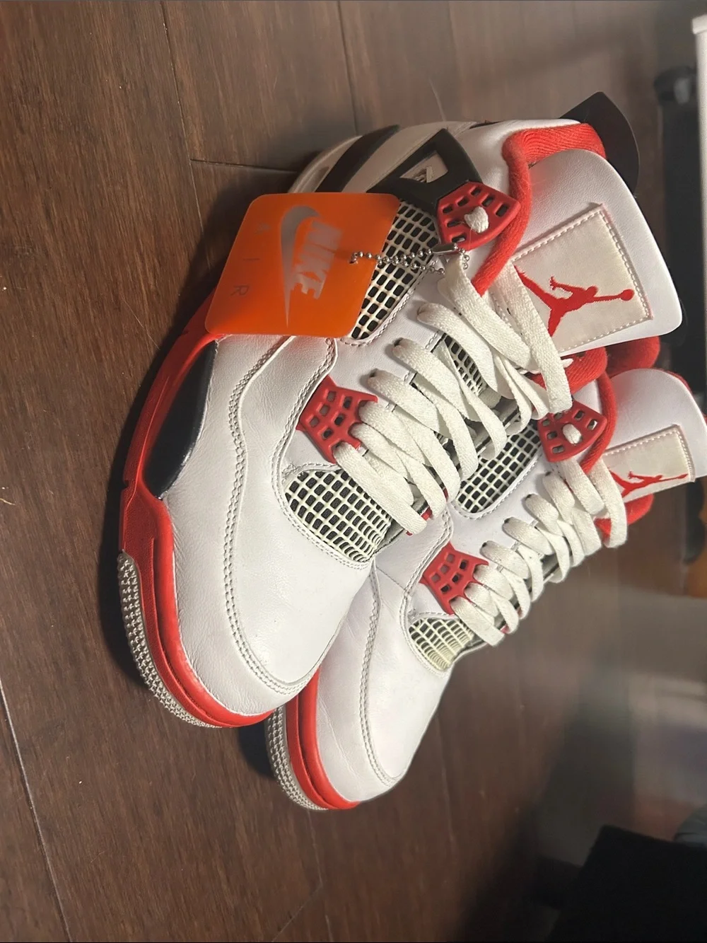 Jordan 4 Fire Red size 11 used great condition